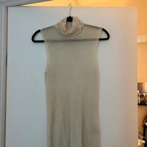 Elie Tahari Sleeveless Ivory Turtleneck Sweater